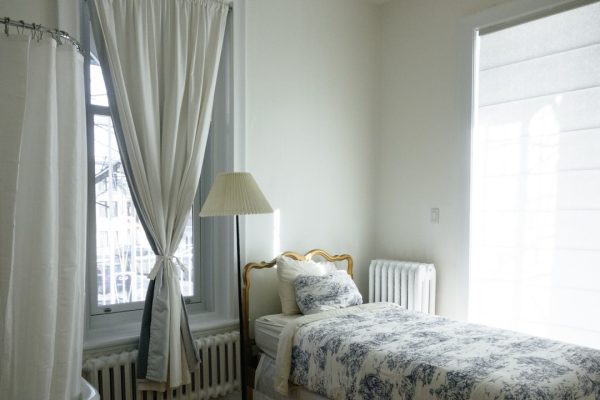 Revamp Your Bedroom with a Stylish Floor Lamp Photo Image: Bedroom ambiance