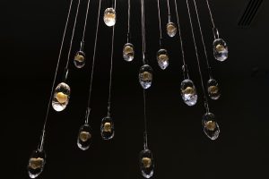 Photo Minimalist Metal Chandeliers