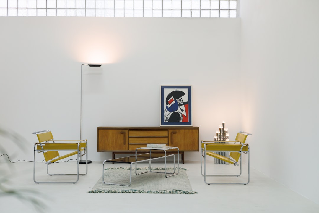 Photo Bauhaus floor lamp