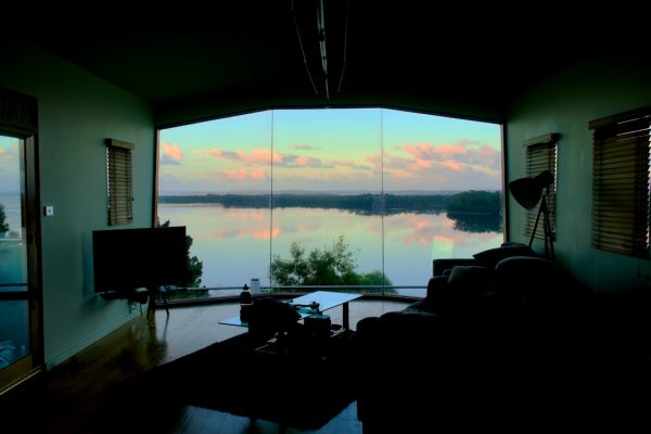 Photo lake house lighting